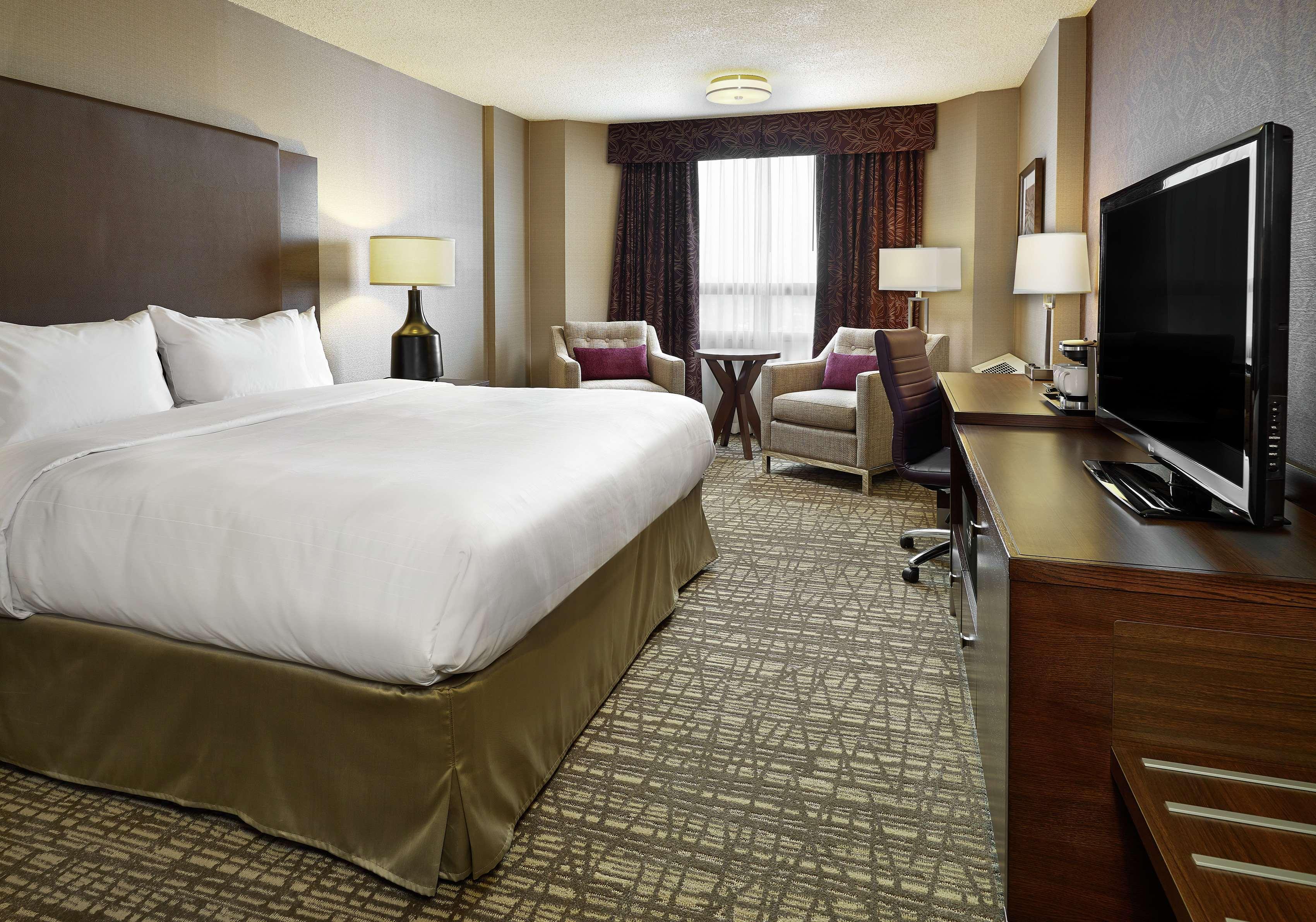 Hotel Doubletree By Hilton West Edmonton Extérieur photo